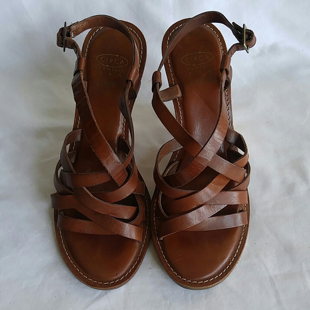 Shoes - Picture 2 of 8